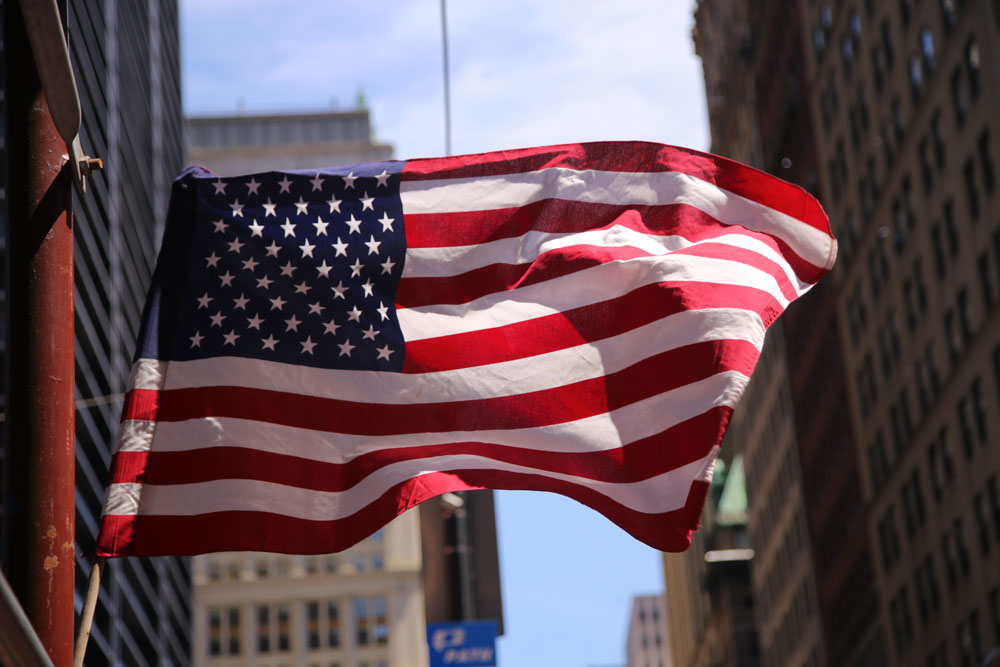 Cinco maneiras de se preparar para a entrevista e teste para obter a  cidadania norte-americana